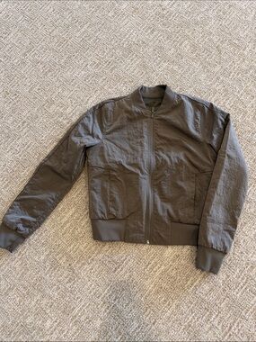 LuluLemon Women’s Olive Bomber Jacket - reversible